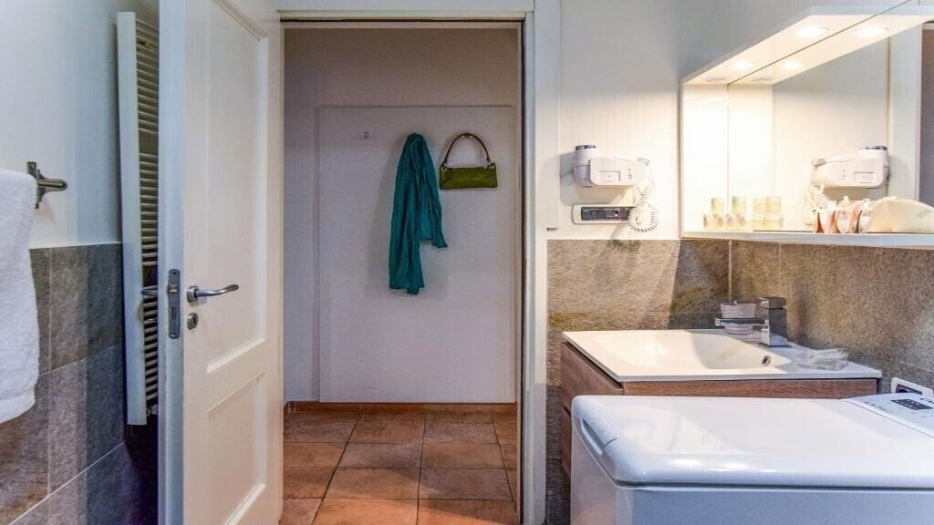 Zdjęcie Mytale Creative Academy Hotel 5*