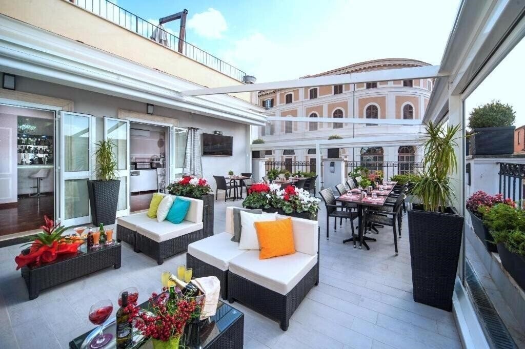 Готель Relais Trevi 95 Boutique Hotel (Adults Only) 4*