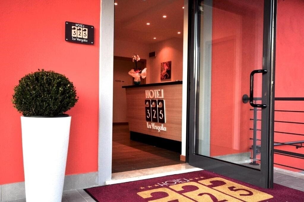 Obraz 325 Tor Vergata 3*