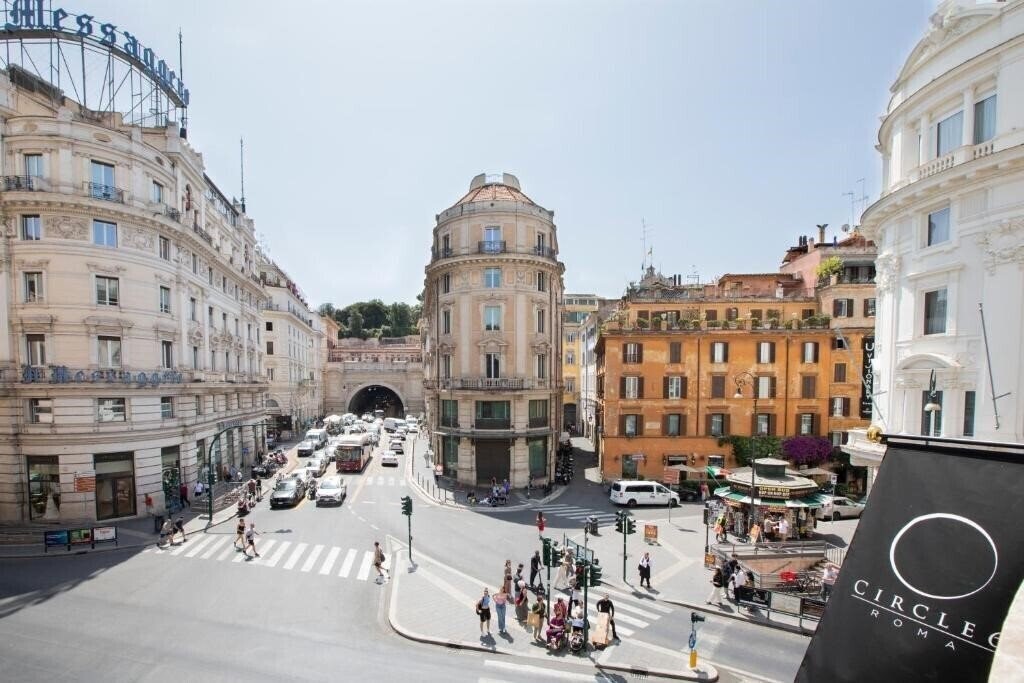 Zdjęcie Circle6 Rome 4*