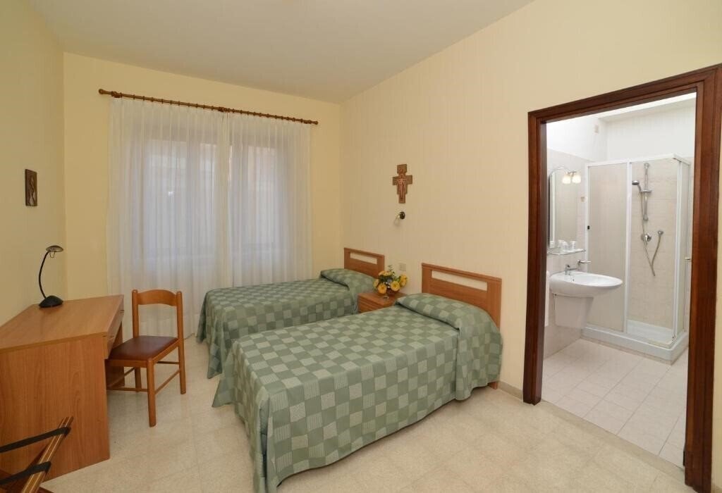 Zdjęcie Casa Piccole Ancelle di Cristo Re 3*