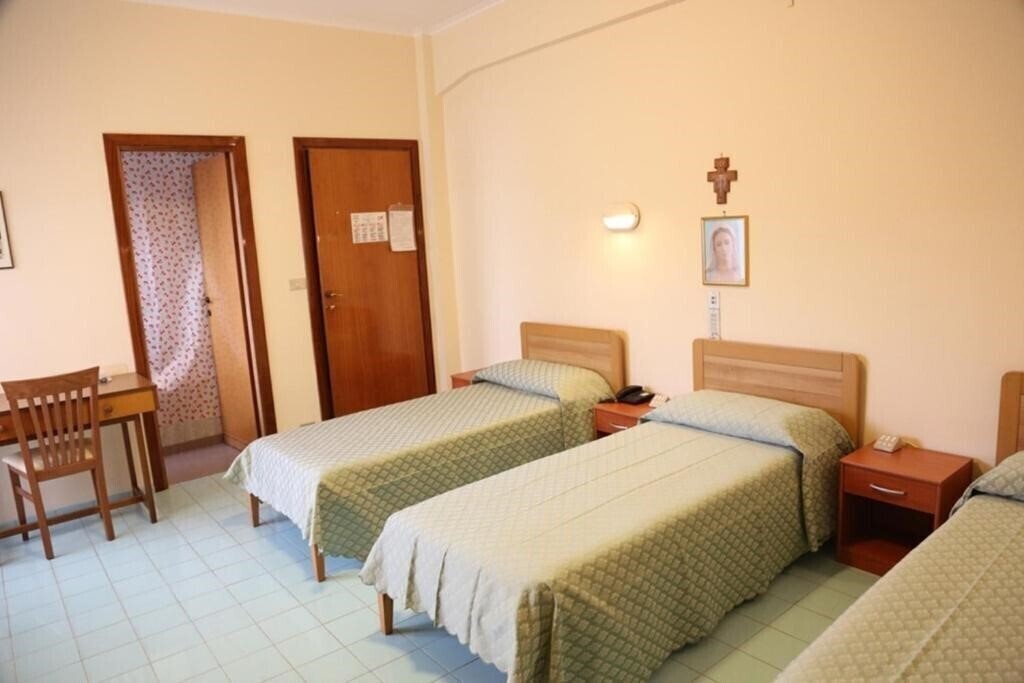 Hotel Casa Piccole Ancelle di Cristo Re 3*