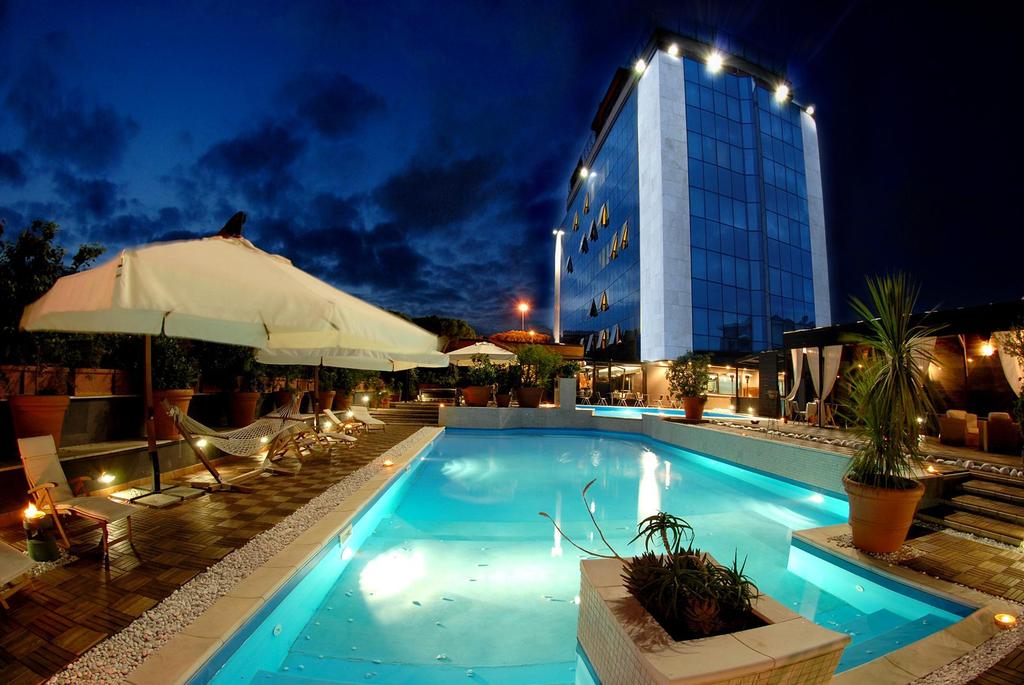 Готель Golden Tulip Bellambriana 4*