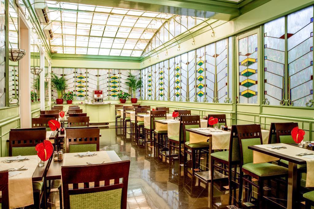 Zdjęcia Alexandra Hotel 3*