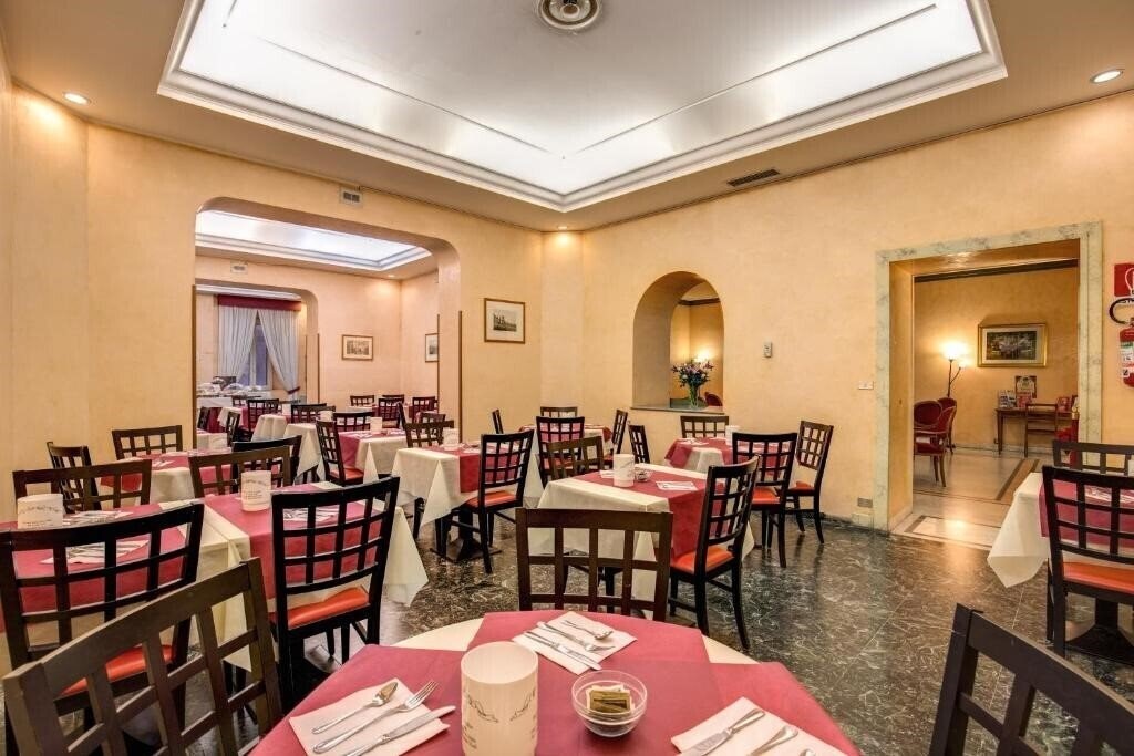 Зображення San Remo Hotel 3*
