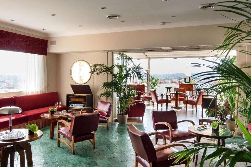 Готель Hotel Mediterraneo 4*