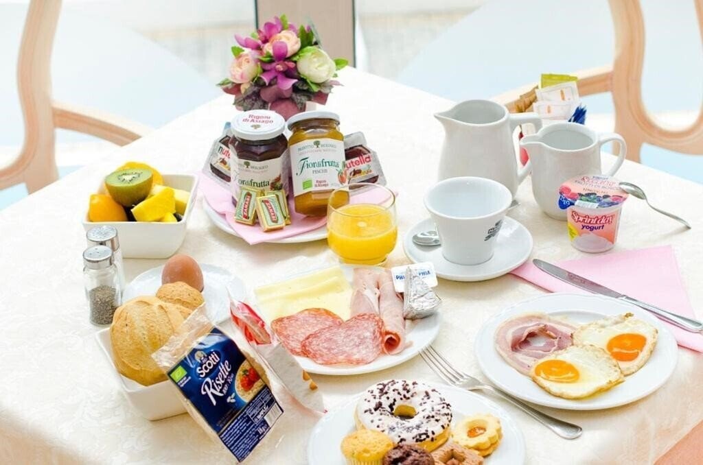 Фотография Hotel Royal Plaza 4*