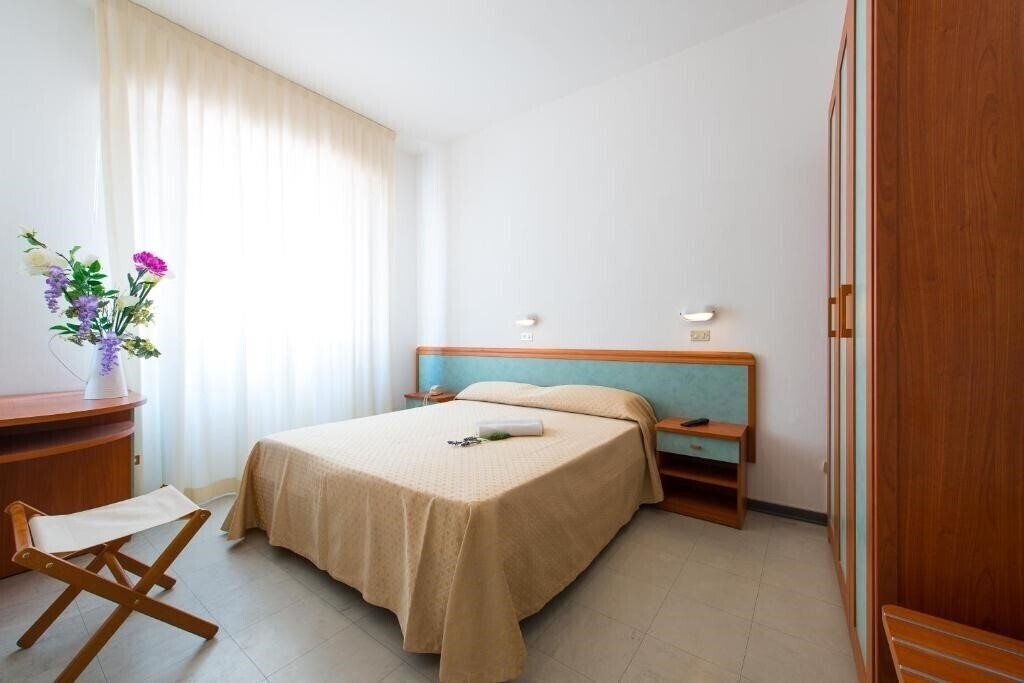 Готель Hotel Cirene 3*