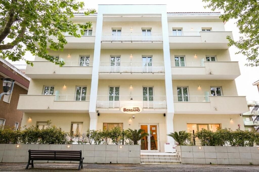Hotel Bergamo 3*