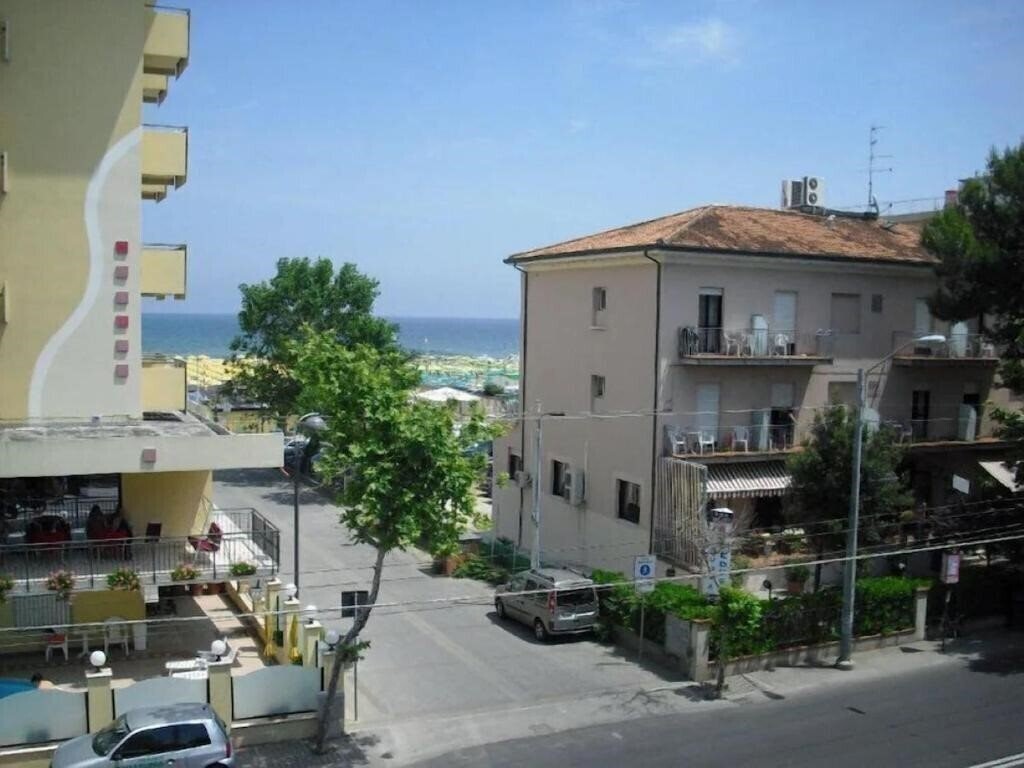 Zdjęcie Hotel Piccari 3*