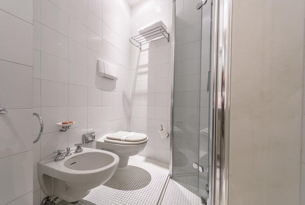 Фотографія Hotel Milton Rimini 4*