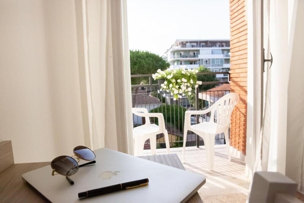 Готель Hotel Kariba 2*