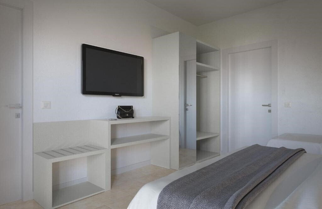 Zdjęcia Aron (Viserbella) 3*