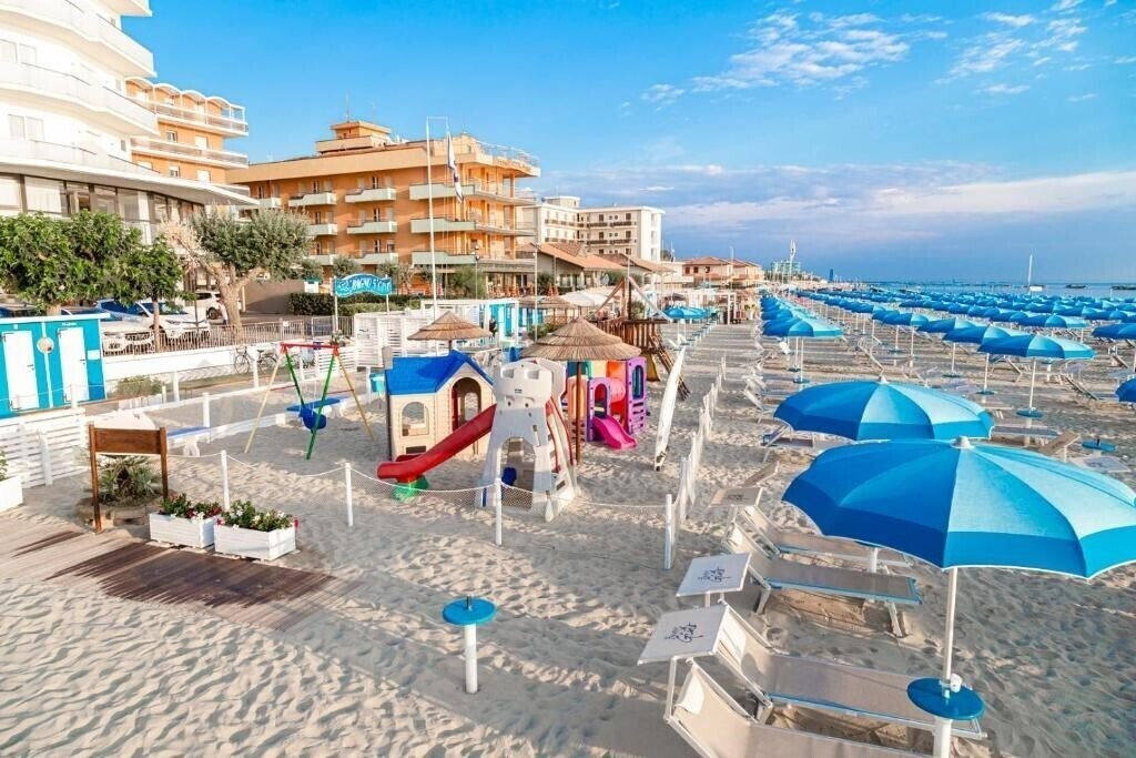 Картинка Cola 3*