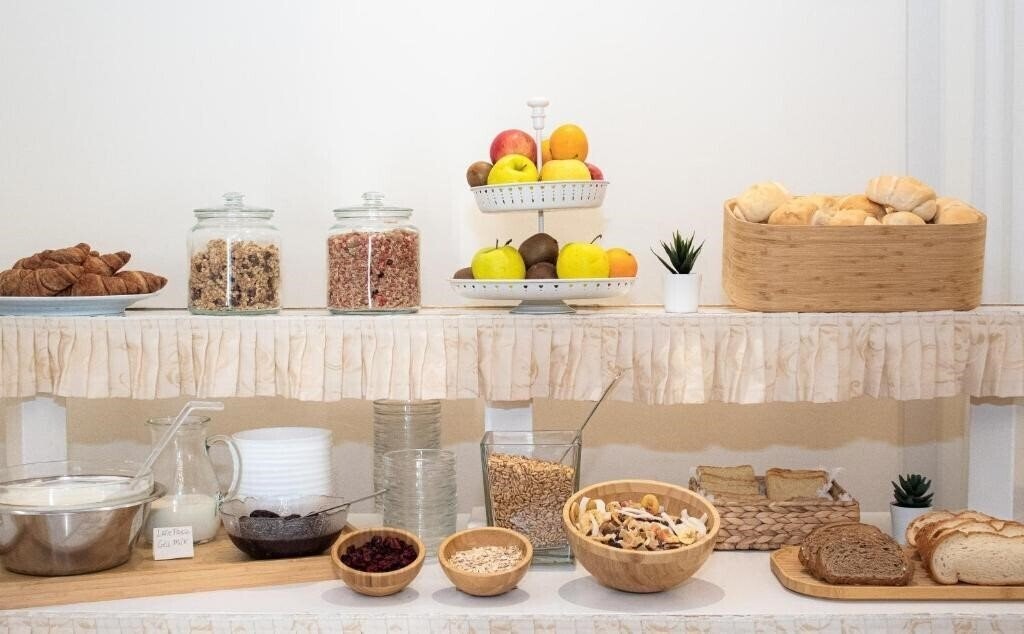 Картинка Rondinella E Viola 3*