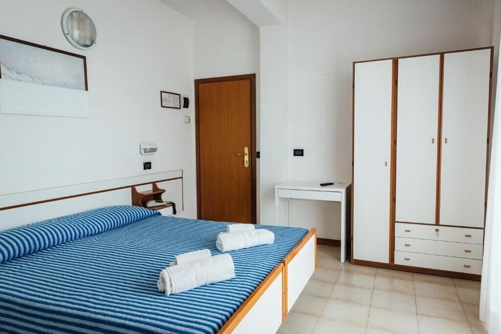 Zdjęcie Hotel Montecarlo 3*