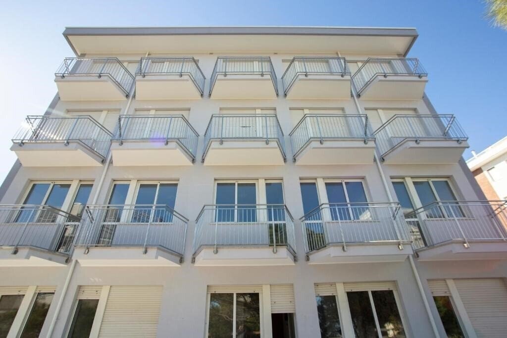 Готель Hotel Perla 3*