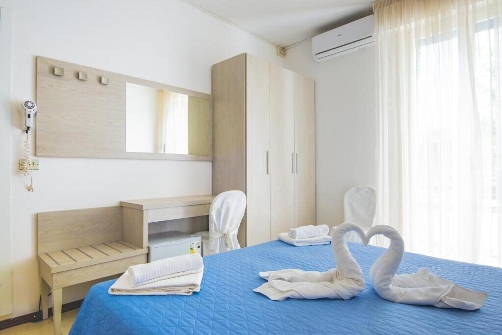 Zdjęcie Carillon Hotel 3*