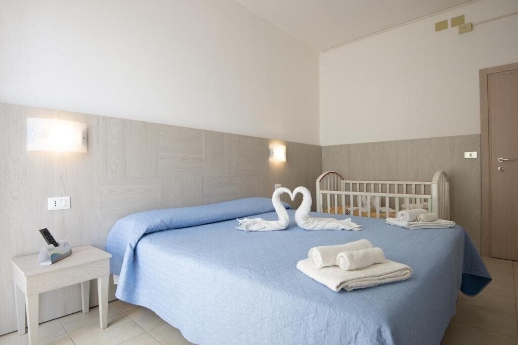 Obraz Carillon Hotel 3*