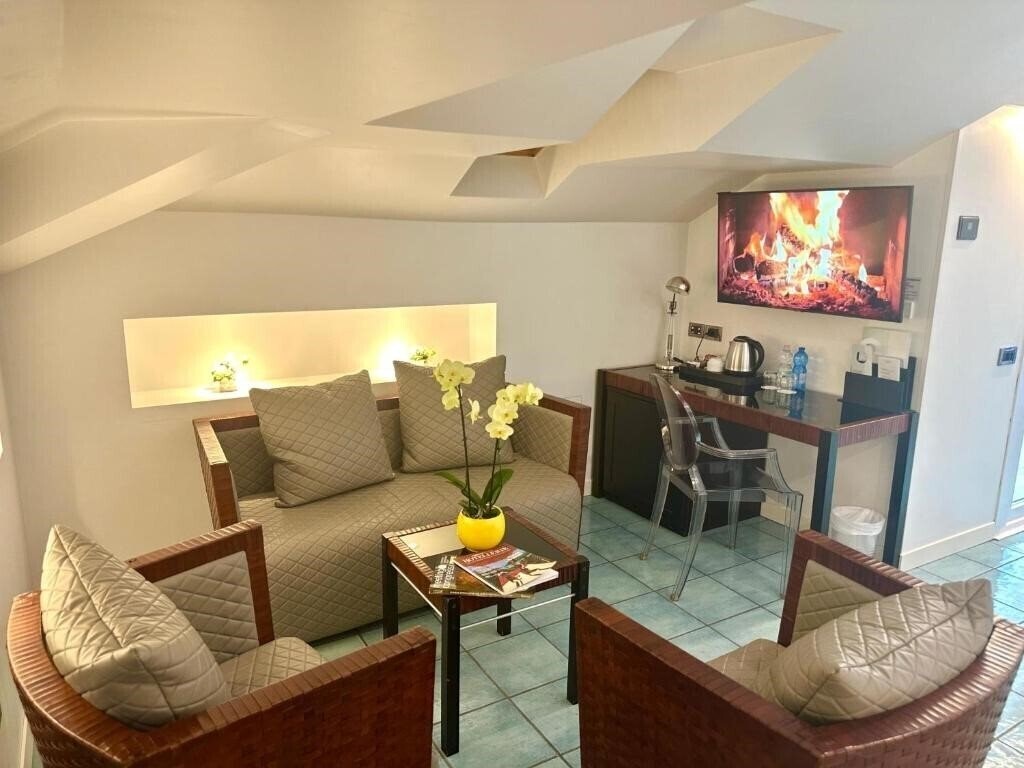 Zdjęcie Club House 4*