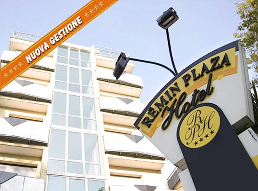 Hotel Remin Plaza 4*