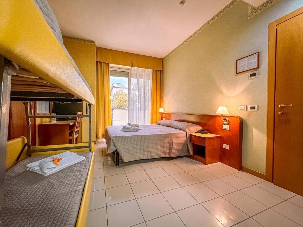 Zdjęcia Remin Plaza 4*