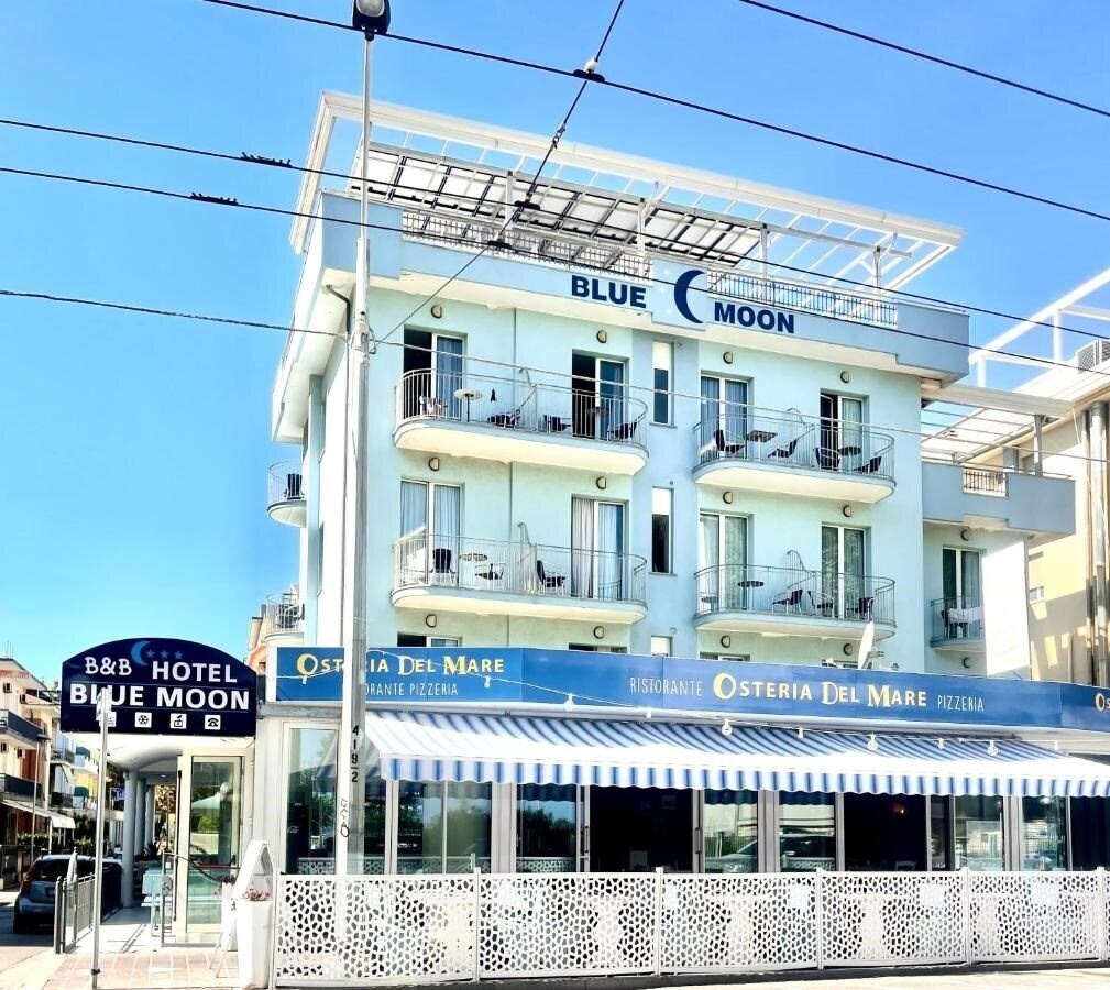 Готель Blue Moon 3*