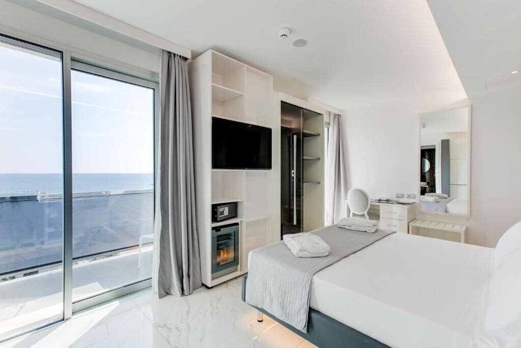 Zdjęcia Due Mari 4*