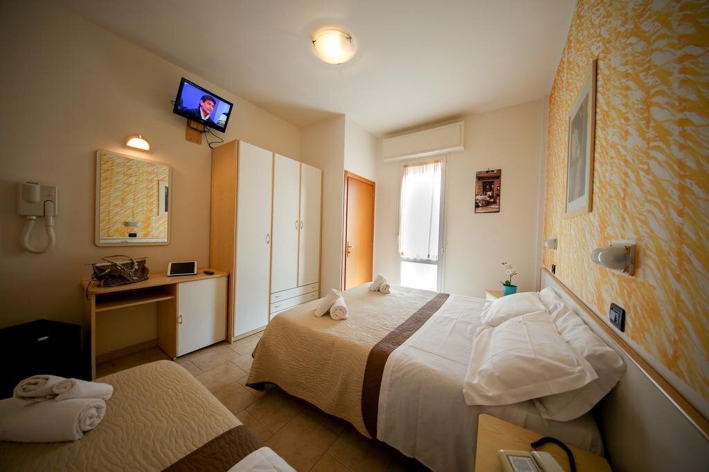 Hotel Petrarca 3*