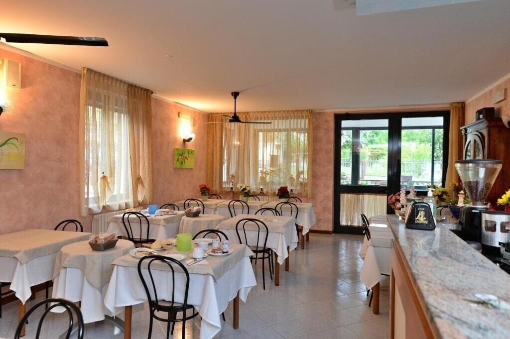 Фото Hotel Fiordaliso Sirmione 4*
