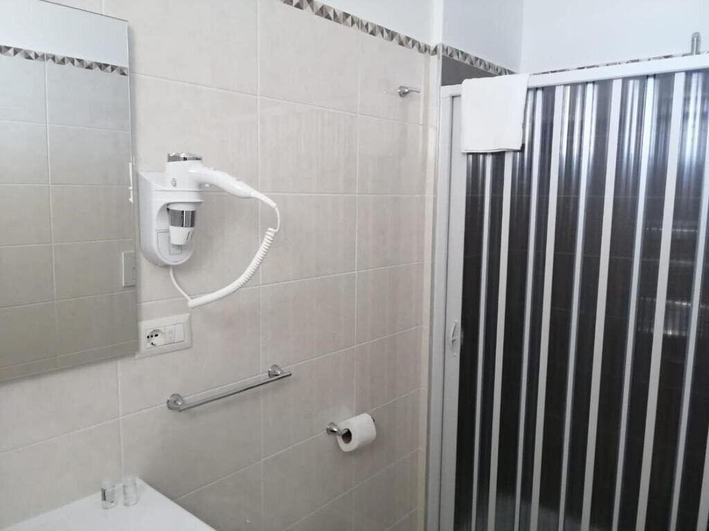 Картинка Tirreno 2*