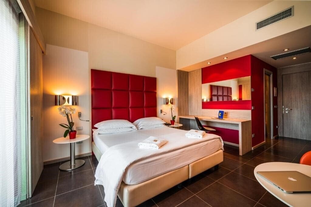 Zdjęcie Jazz Hotel 4*