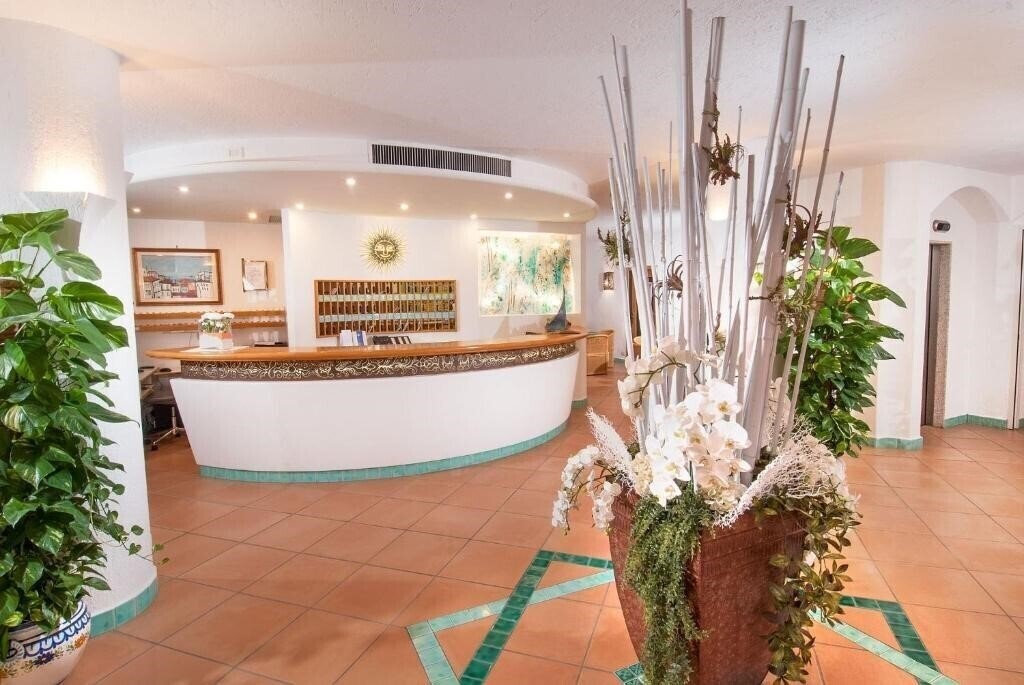 Zdjęcie Punta Est 4*