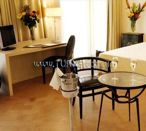 Фотография L'Ea Bianca Luxury Resort (ex. L E A Bianca Luxury Resort) 5*