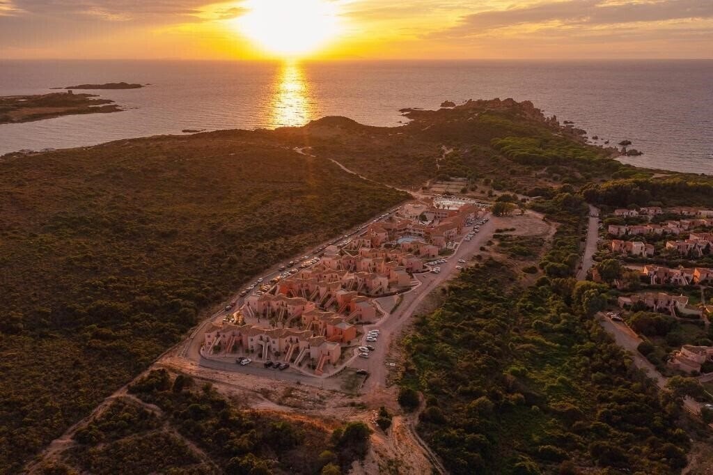 Zdjęcia Red Sun Village (Trinita D'Agultu E Vignola) 4*