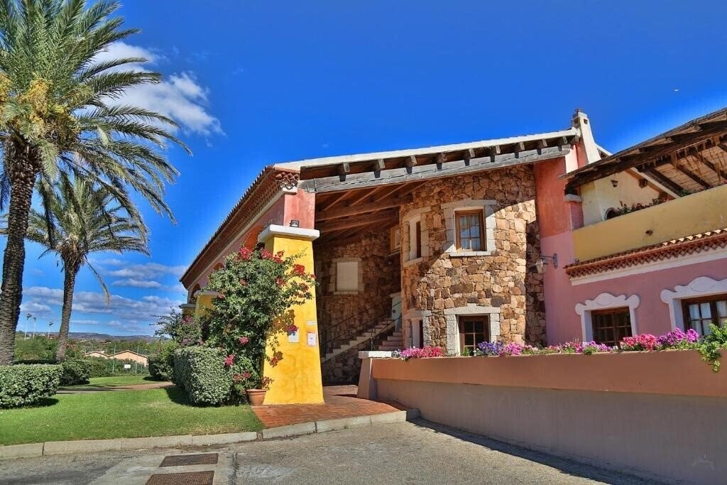 Hotel Liscia Eldi 4*