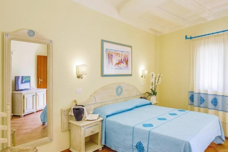 Obraz Nicolaus Club Li Cucutti 4*