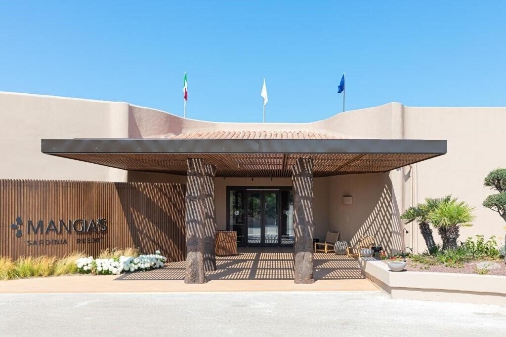 Zdjęcia Mangia's Sardinia Resort (ex. Marmorata Village, MClub Marmorata) 4*