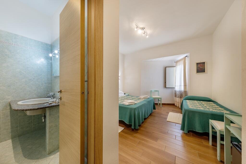 Zdjęcie Hotel Le Mimose 3*