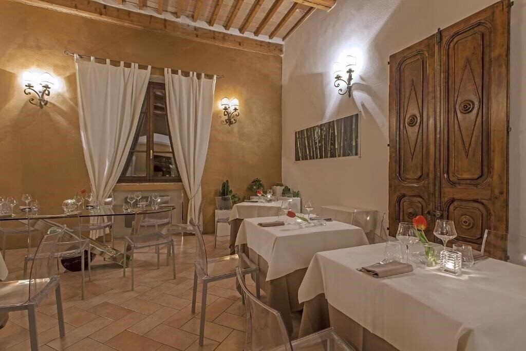 Фотографія Hotel Relais Il Chiostro Di Pienza 4*