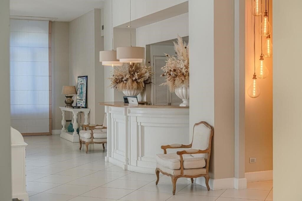 Hotel Capri Sorrento 4*