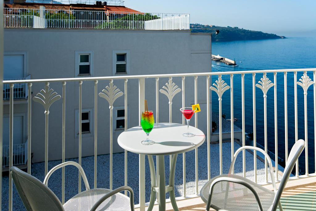 Картинка Riviera Grand 4*