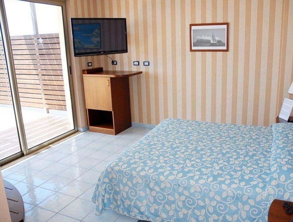 Zdjęcie Hotel Lapprodo, Bb (Террачина) 4*