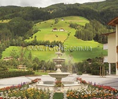 Отель Alpenpalace 5*