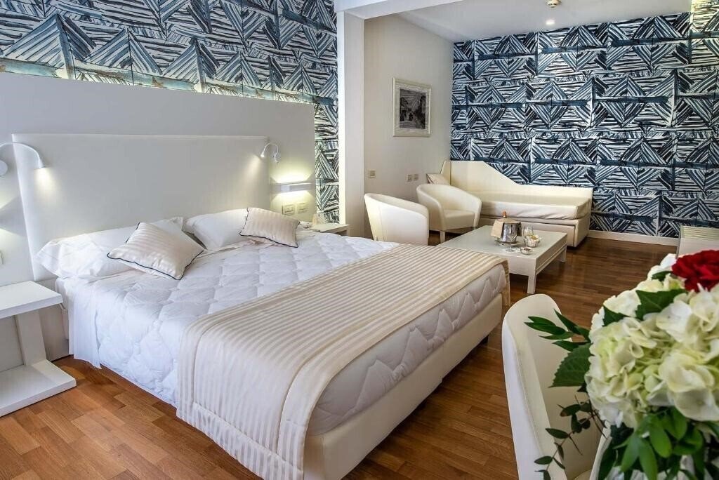 Фото Versilia Palace 4*