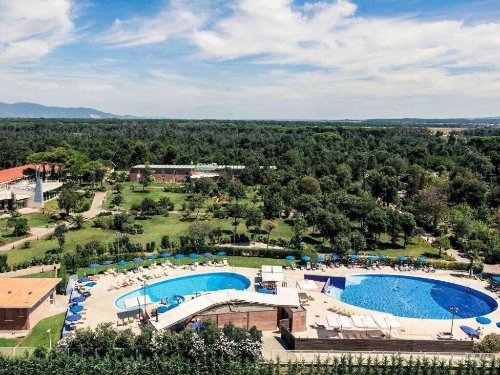 Hotel Green Park Resort (Calambrone) 4*