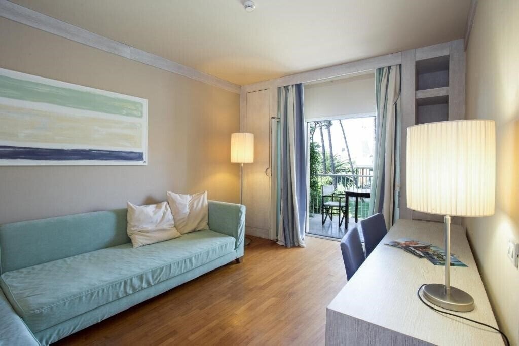 Фото Green Park Resort (Calambrone) 4*