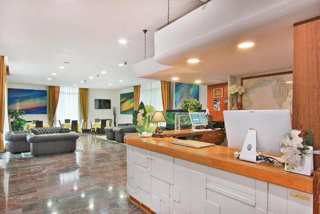 Zdjęcie Meridianus 4*