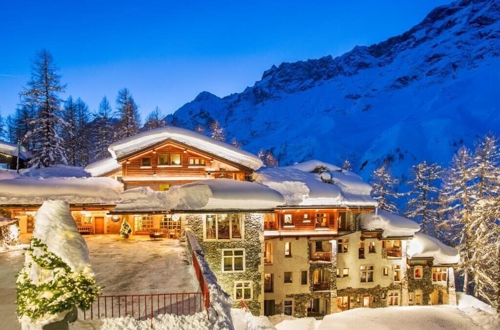 Hotel Saint Hubertus Resort 4*
