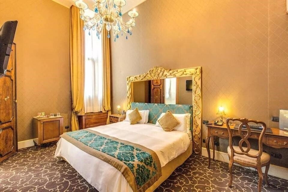 Картинка Pesaro Palace 4*
